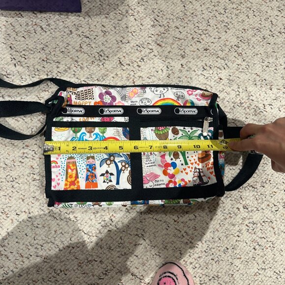 LE SPORTS SAC Crossbody Bag in Hawaii Theme Print - Picture 6 of 7